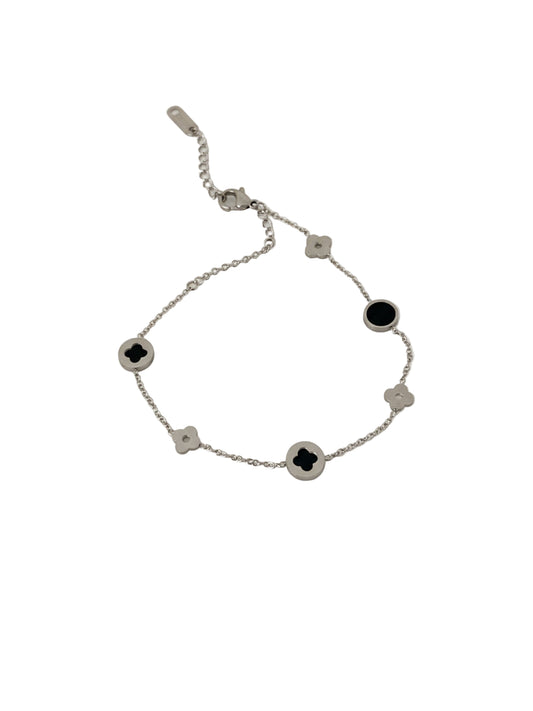 Silver Clover Noir Bracelet